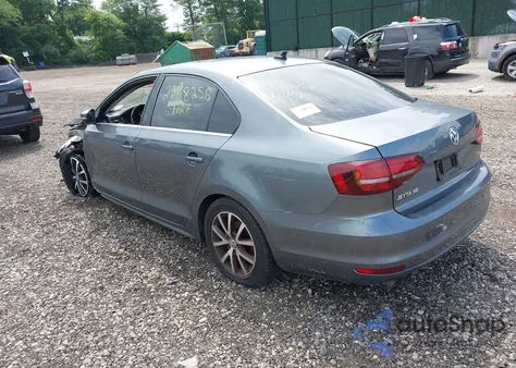 2018 Volkswagen Jetta 1.4T Se/1.4T Wolfsburg Edition из США, поврежденный, VIN 3VWDB7AJ0JM260356
